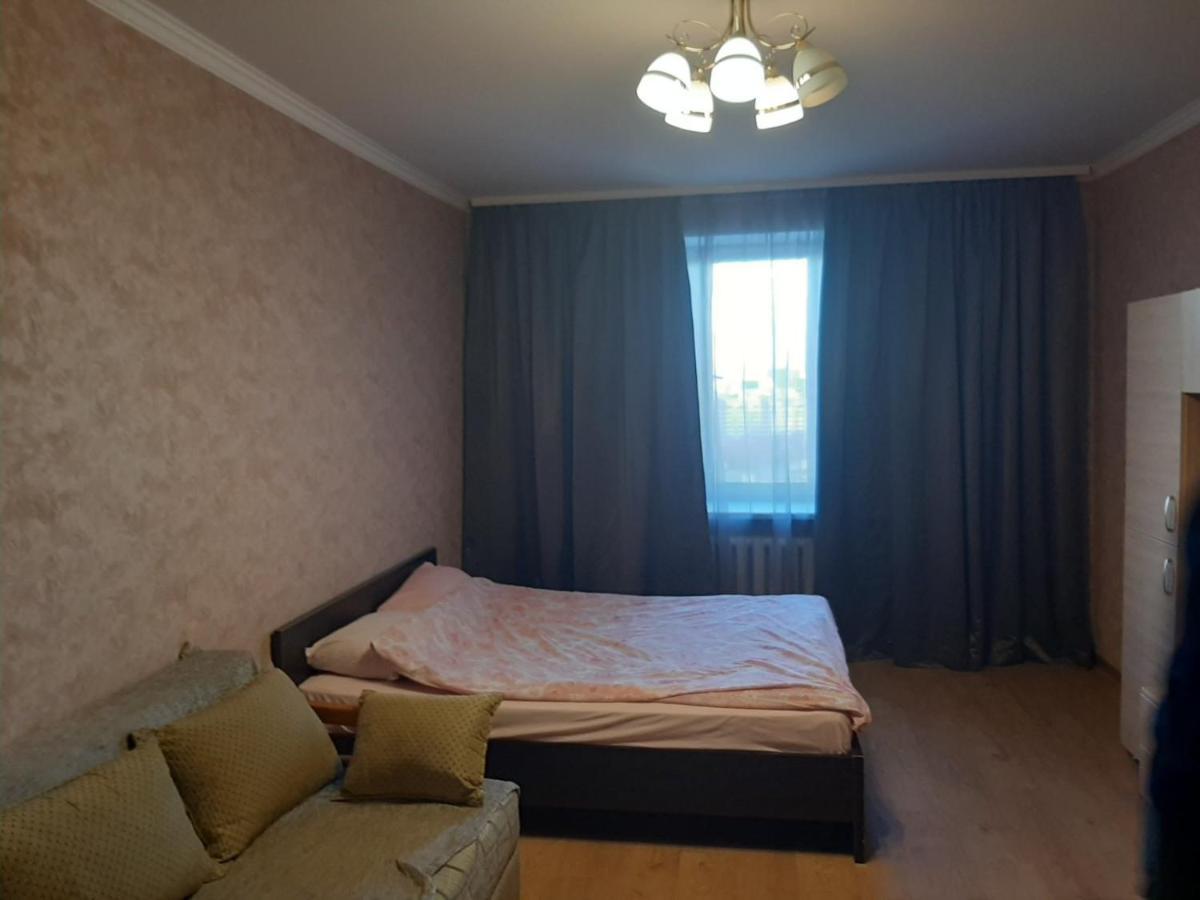 Apartamento Cosy Flat Kiev Exterior foto