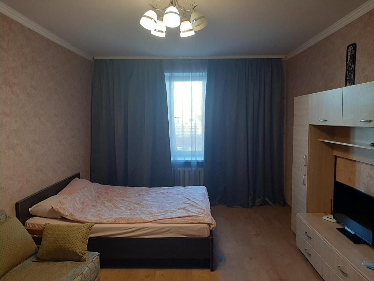Apartamento Cosy Flat Kiev Exterior foto