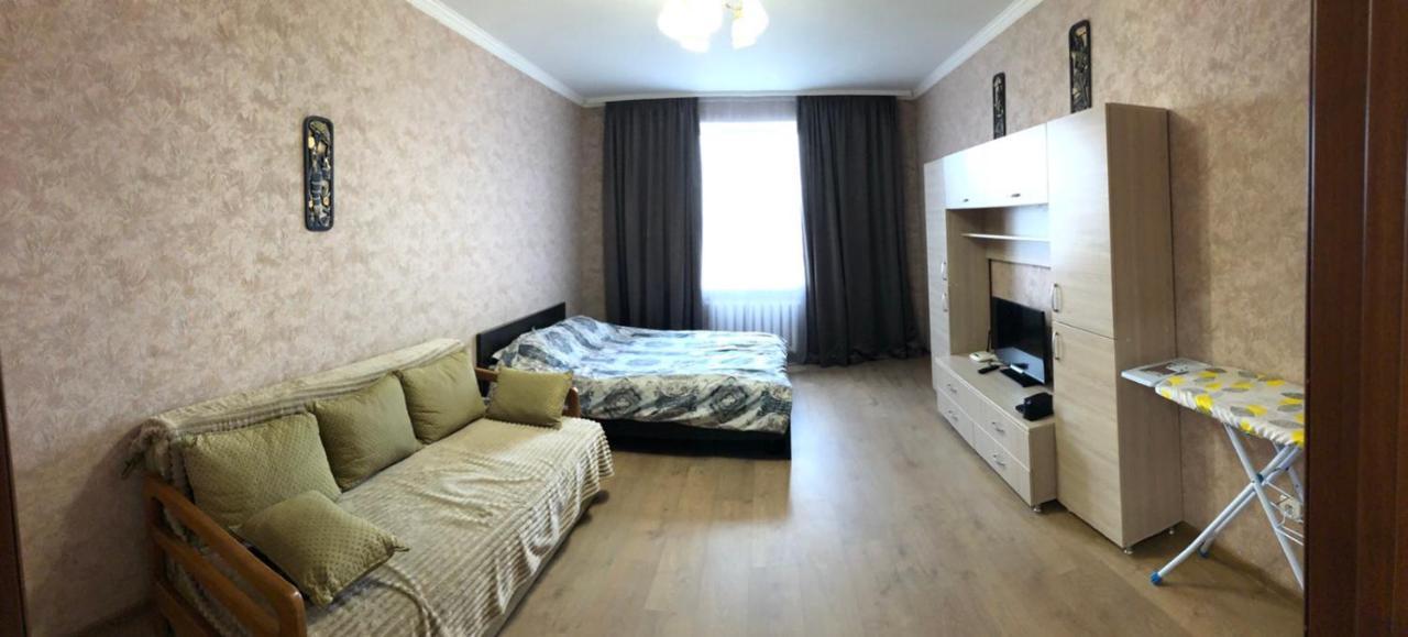 Apartamento Cosy Flat Kiev Exterior foto